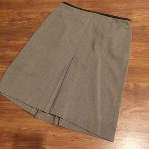 Loft brown skirt, sz 6